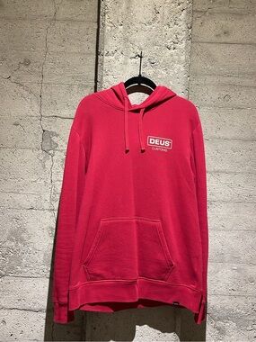 DEUS EX MACHINA RED BOARD & CYCLE HOODIE SIZE: MEDUIM NWOT 🏷️